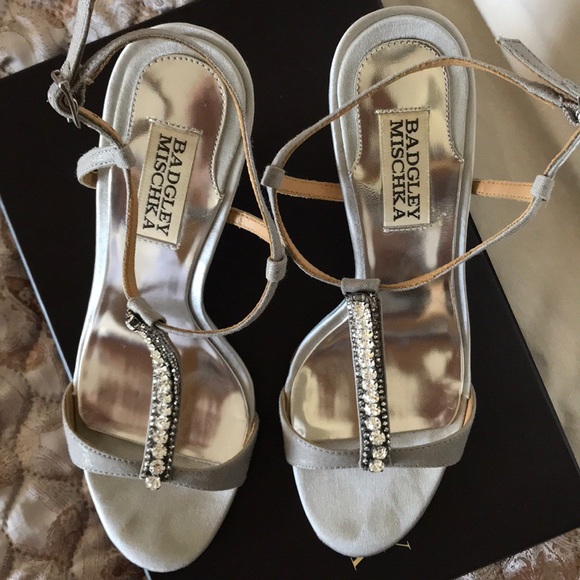 Badgley Mischka Shoes - Badgley Mischka Deidra Silmet Fancy Wedge Heels